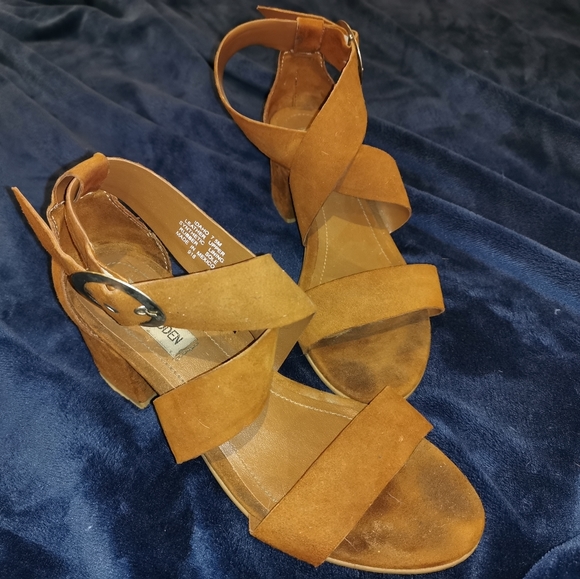 Steve Madden Sandals - Picture 1 of 3